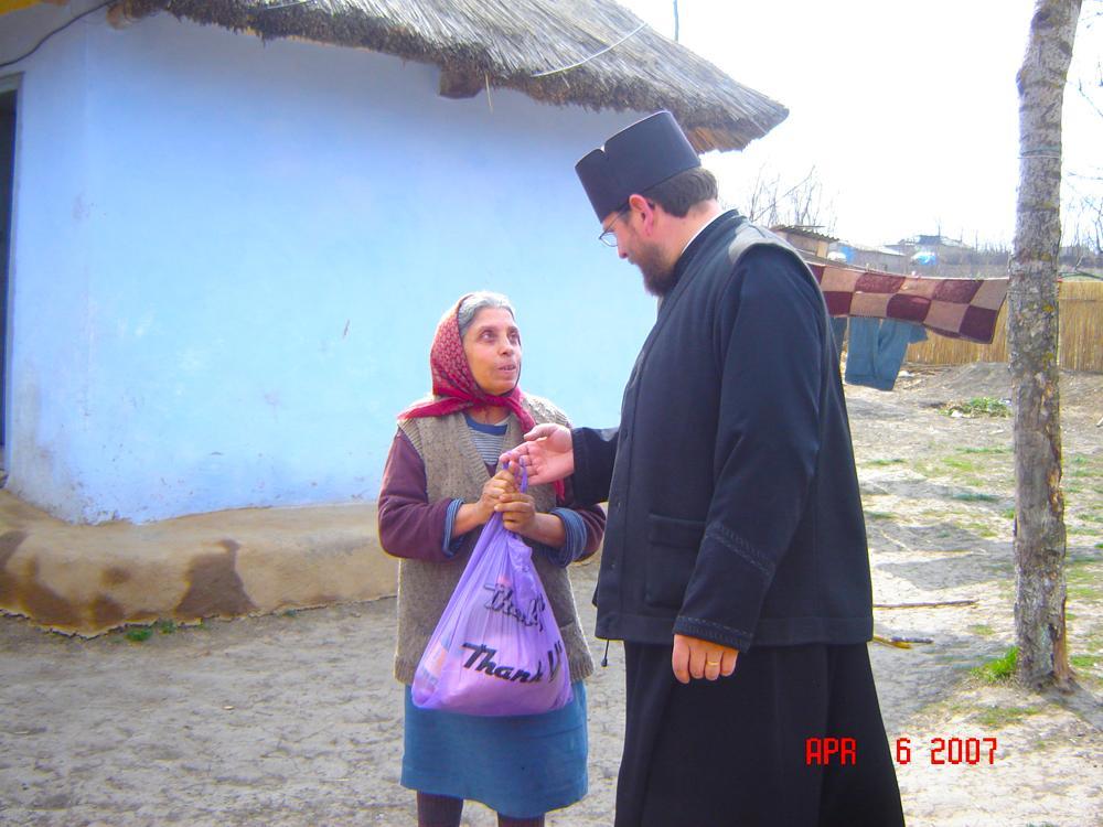 Caritate la familii nevoiașe